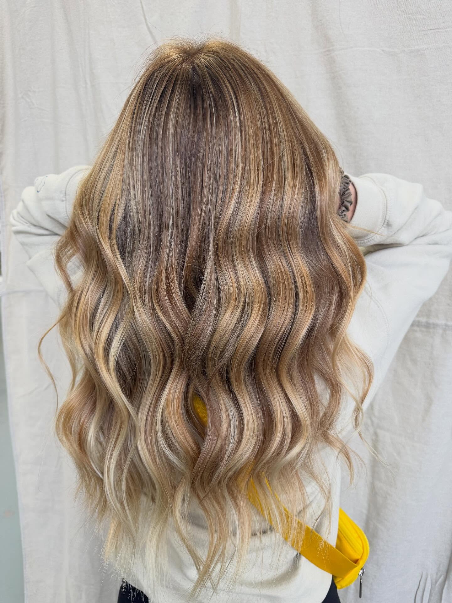 Warm Blonde Balayage: Stunning Ideas & Expert Tips for 2024
