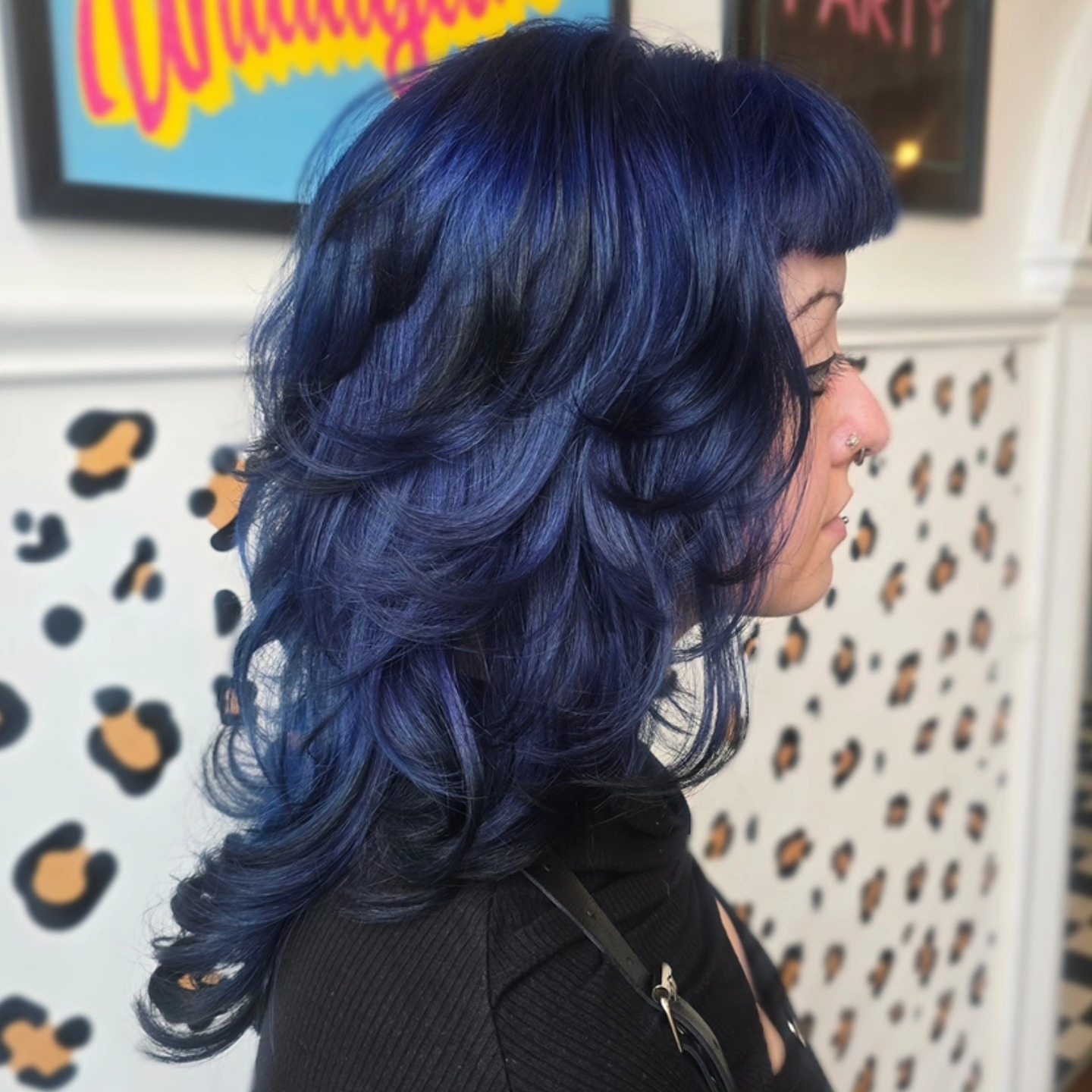 Navy Hair Color Ideas: Shades, Skin Tone & Pre-Lightening Tips
