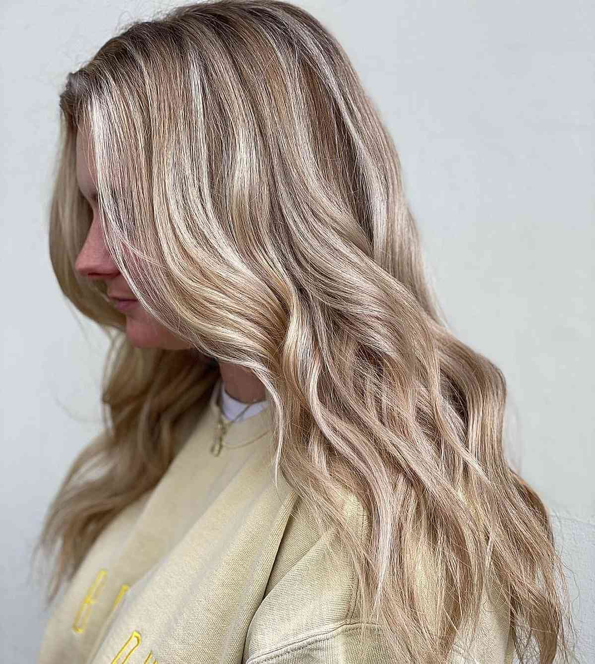 Platinum Blonde Highlights: Trends, Techniques & Expert Advice