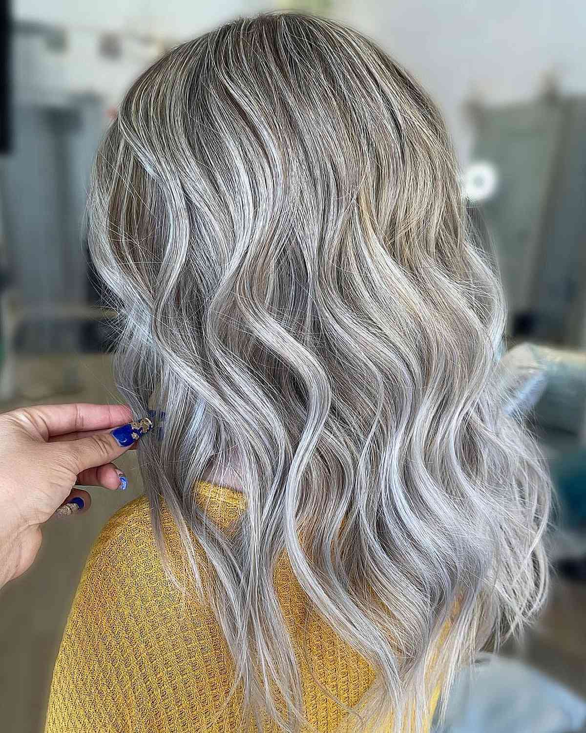 Platinum Blonde Highlights: Trends, Techniques & Expert Advice