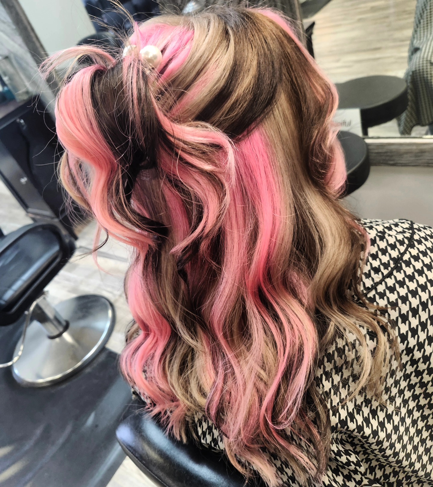 Neapolitan Hair Color: 2026 Trends & Shades to Flatter Your Skin