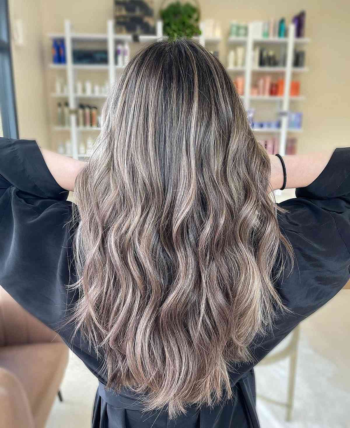 Mushroom Blonde Hair Color: Shades, Ideas & How to Achieve the Perfect Look