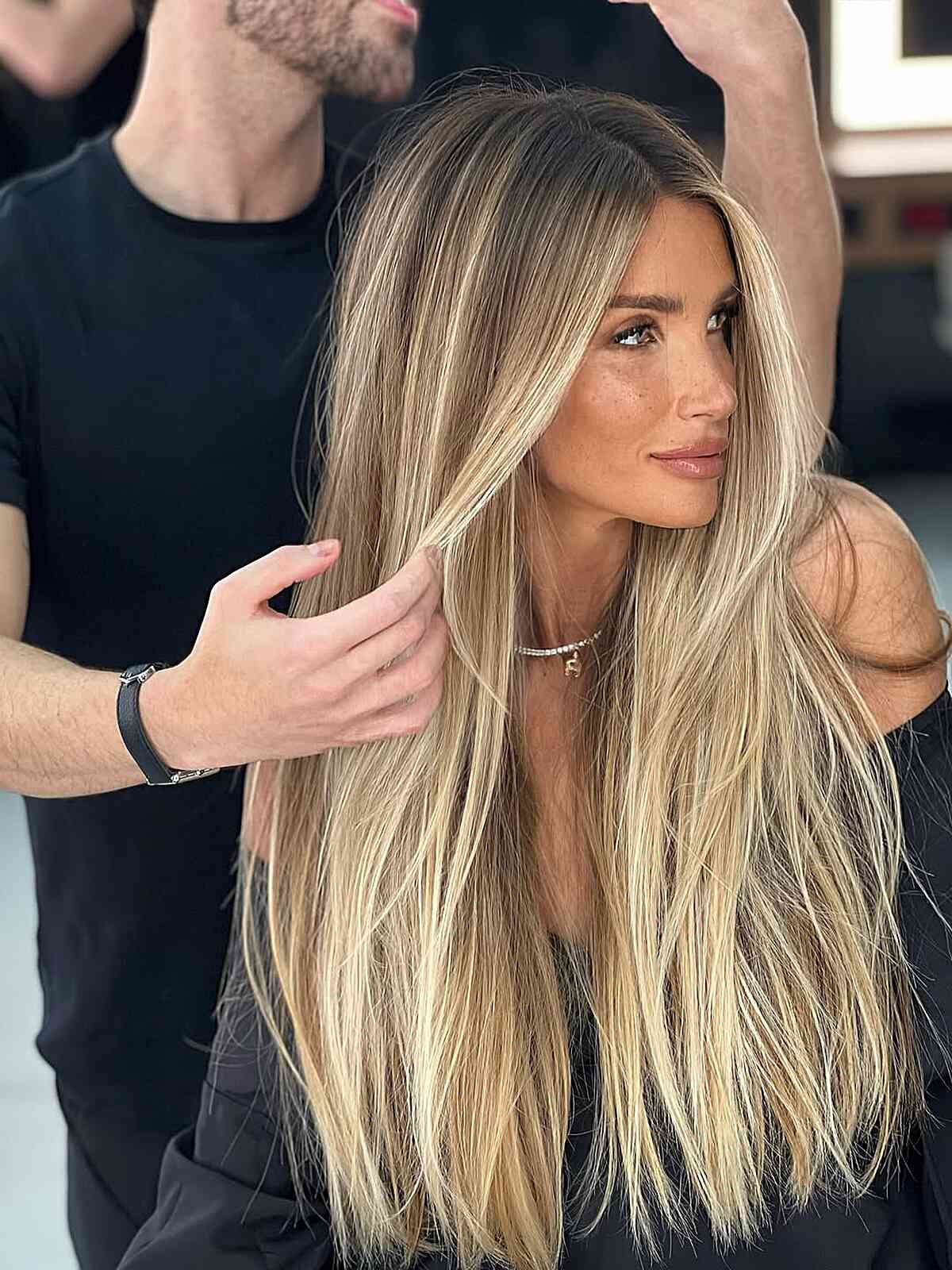 Honey Blonde Balayage: Shades, Skin Tone & Expert Advice