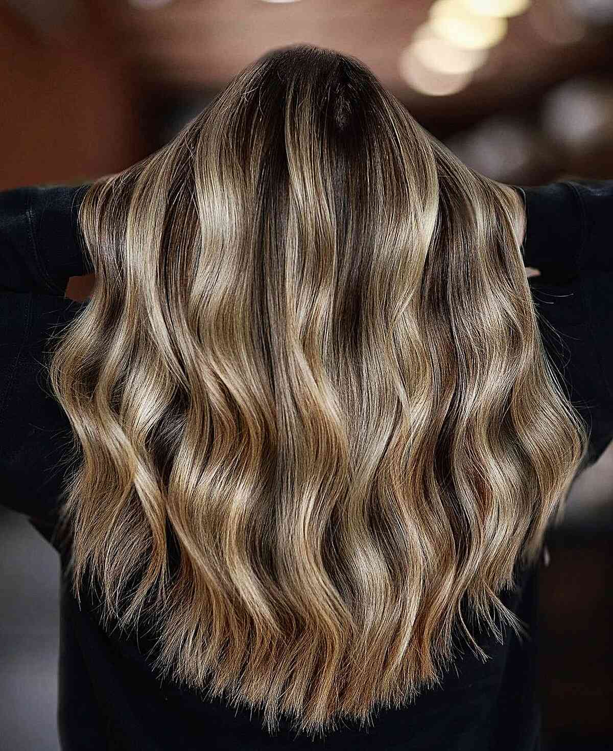 Honey Blonde Balayage: Shades, Skin Tone & Expert Advice