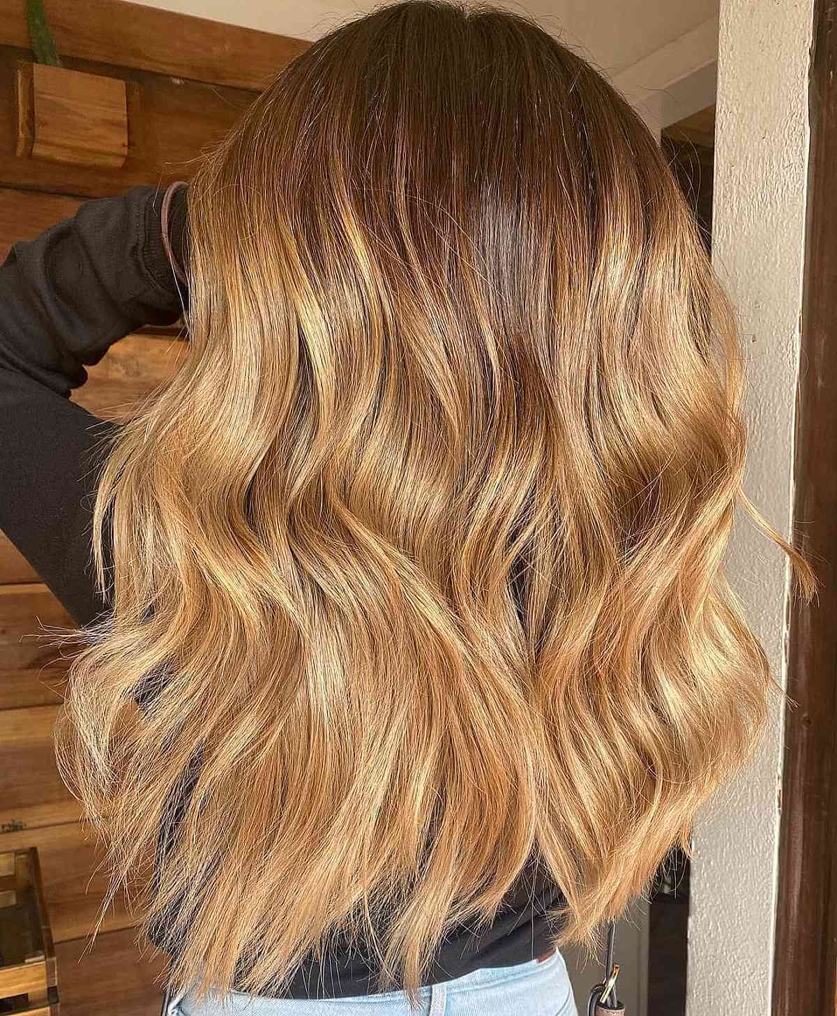 Honey Blonde Balayage: Shades, Skin Tone & Expert Advice