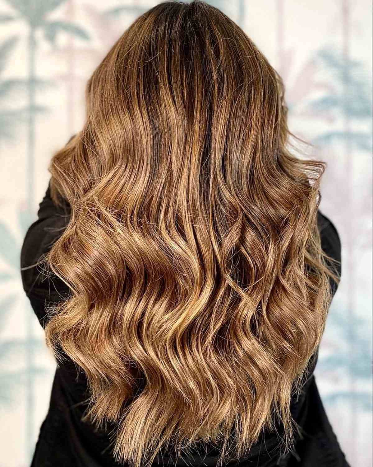 Honey Blonde Balayage: Shades, Skin Tone & Expert Advice