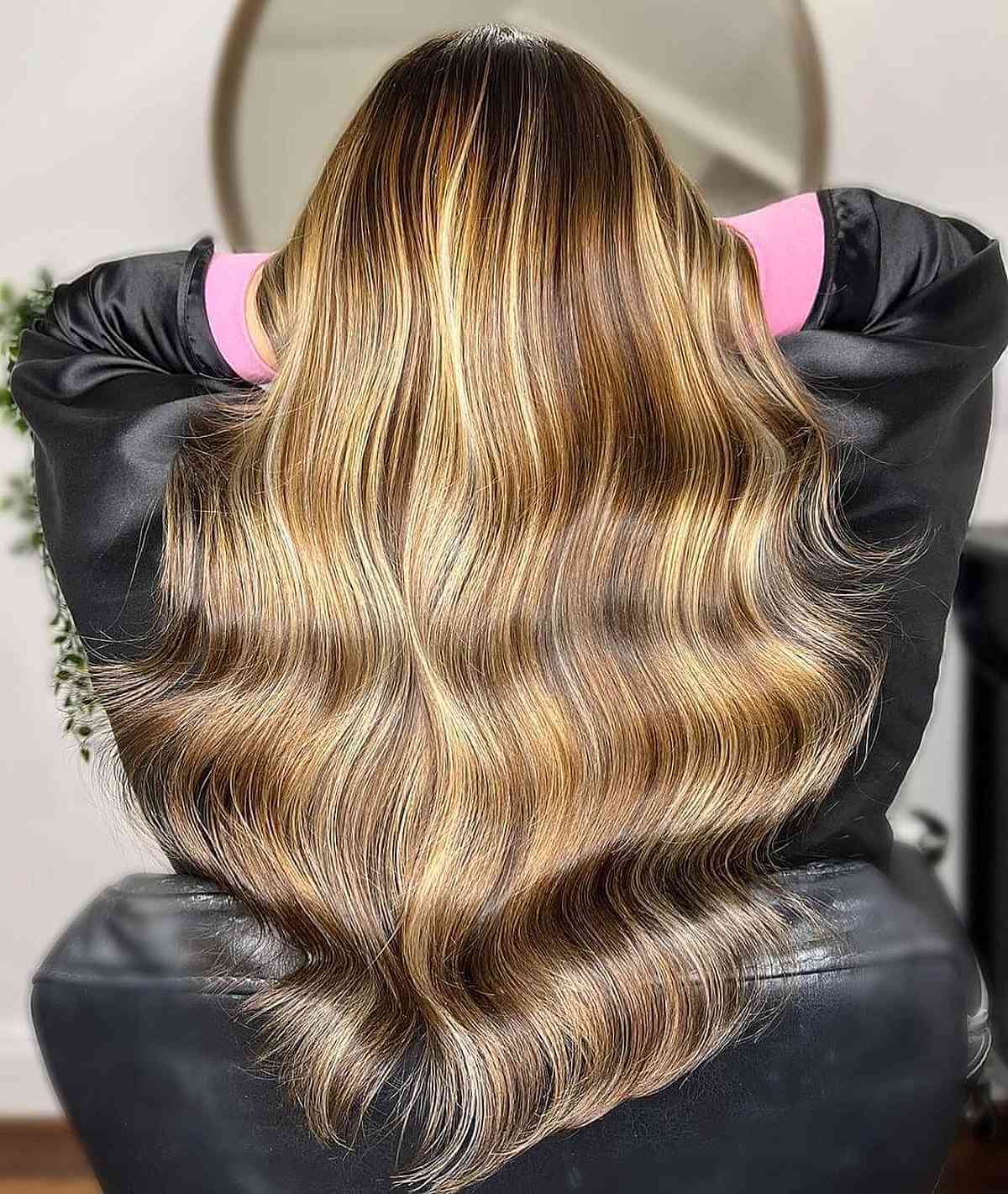 Honey Blonde Balayage: Shades, Skin Tone & Expert Advice