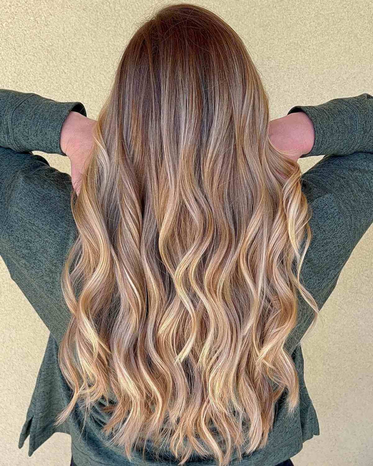 Strawberry Blonde Balayage: Ideas, Maintenance & Expert Tips