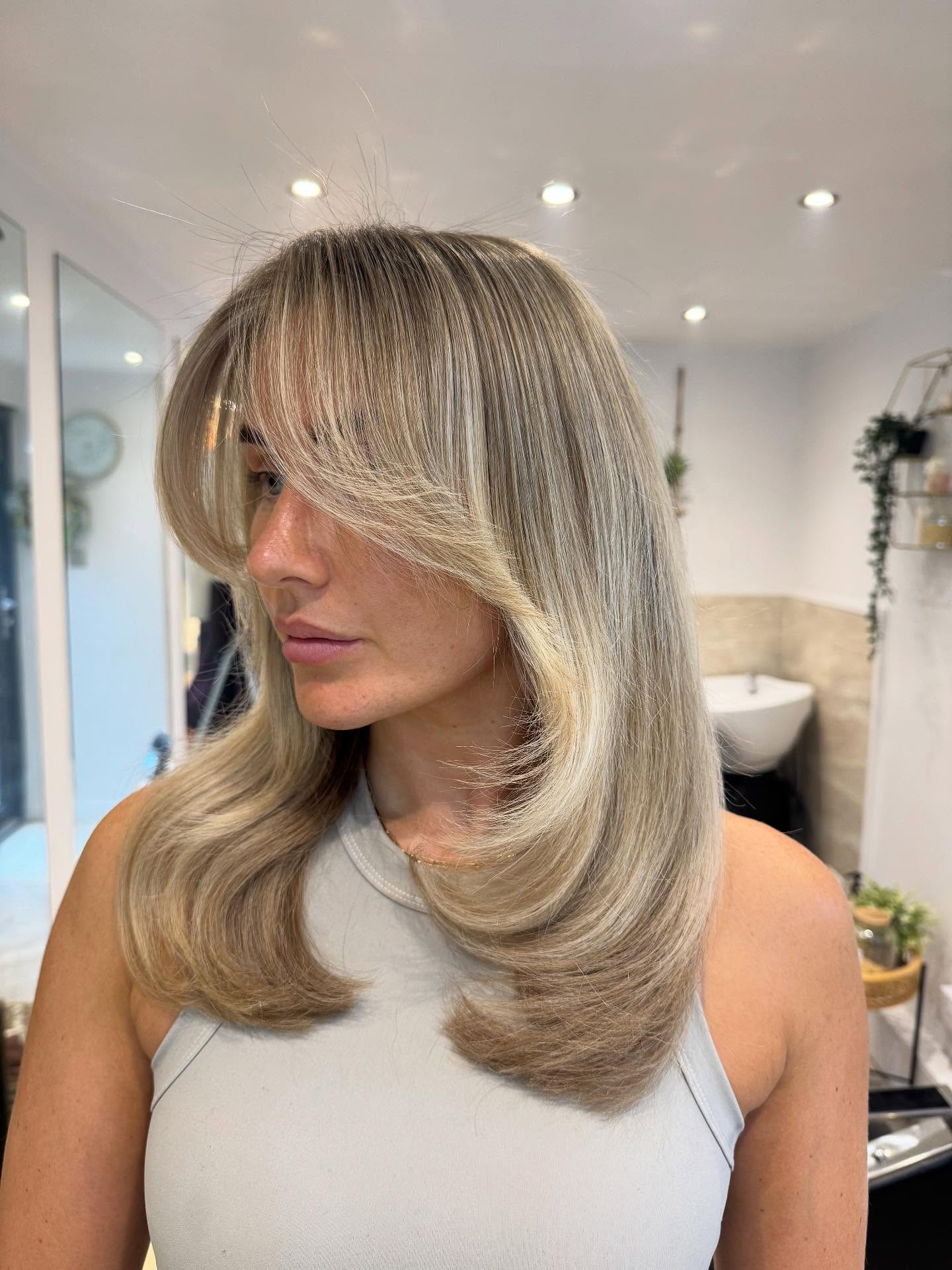 Best Beige Hair Shades for 2026: Find Your Perfect Tone