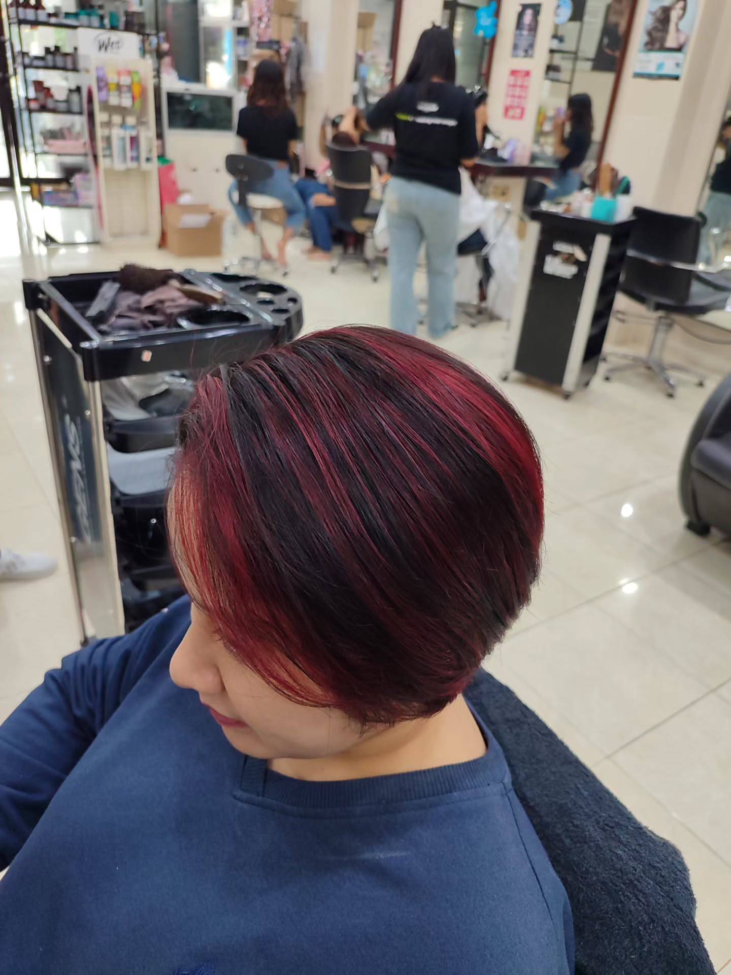 Best Red Hair Highlights for Brown Hair: Shades & Tips