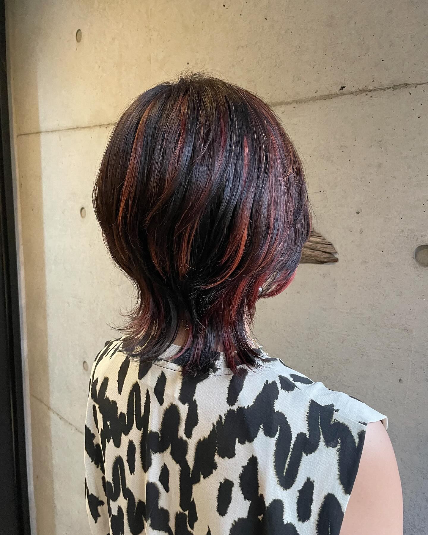 Best Red Hair Highlights for Brown Hair: Shades & Tips