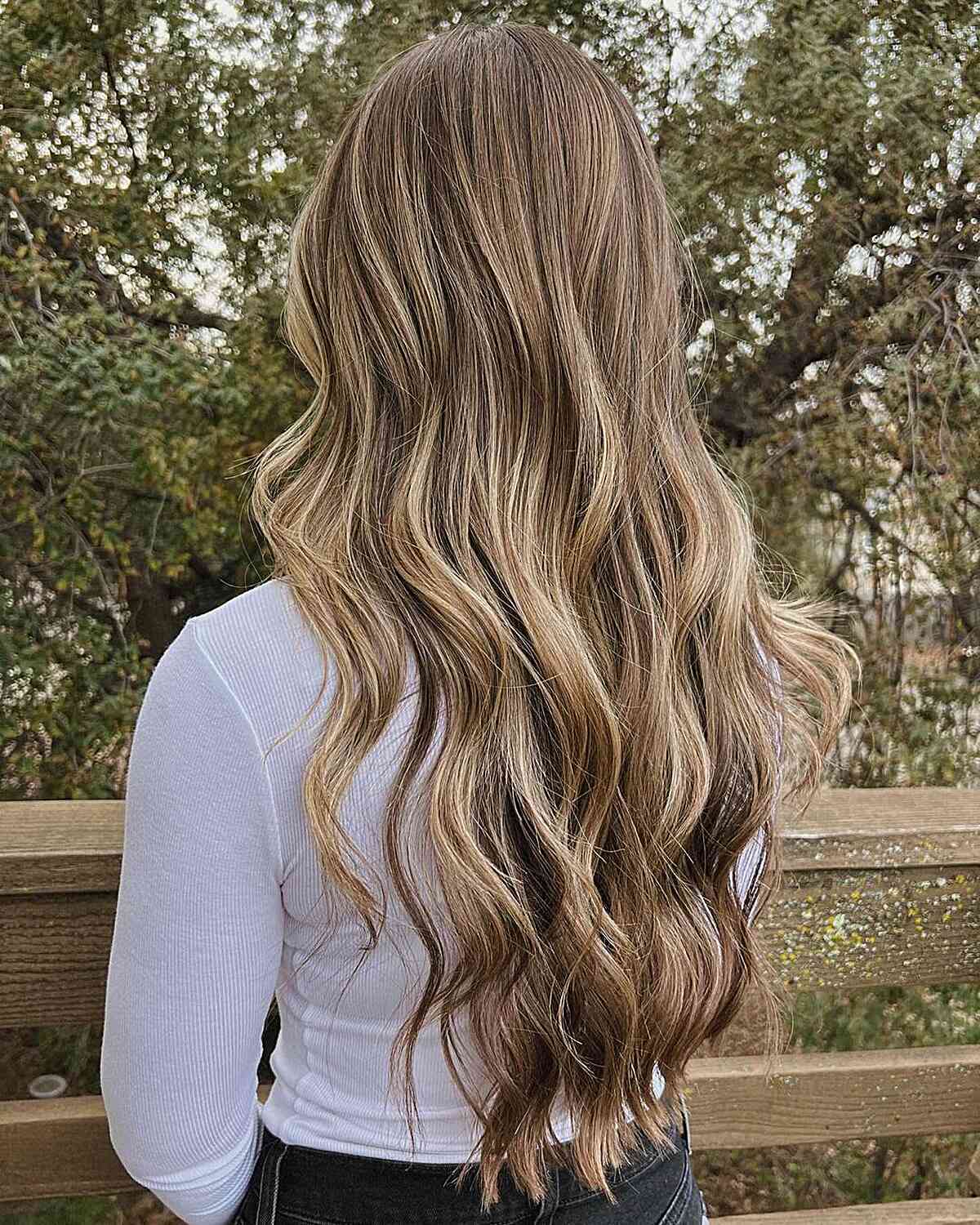 Dishwater Blonde Hair Colors: Shades & Tips for a Perfect Match