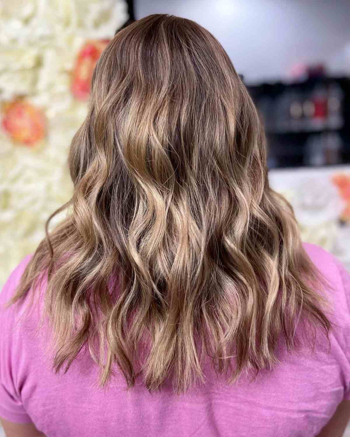 Dishwater Blonde Hair Colors: Shades & Tips for a Perfect Match