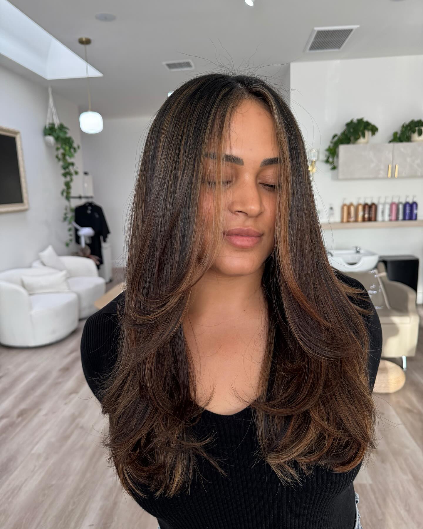 Best Winter Hair Colors for Brunettes: Rich & Low-Maintenance Ideas
