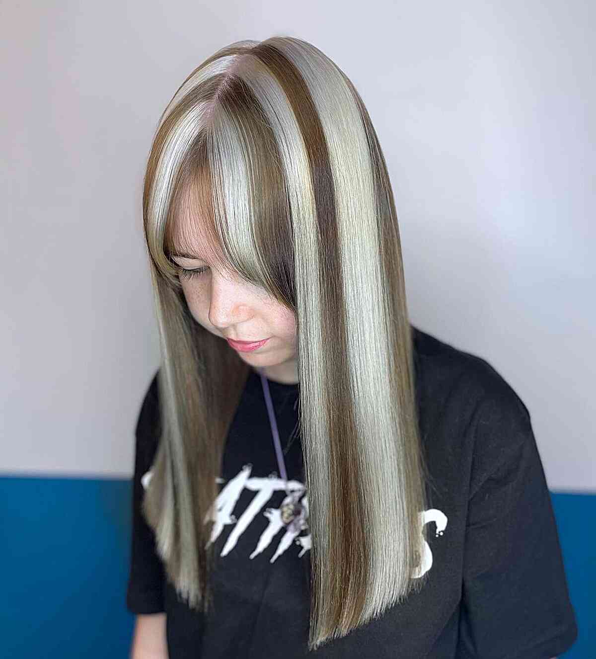 Trending Hair Color Ideas for 2026: Silver Highlights & More