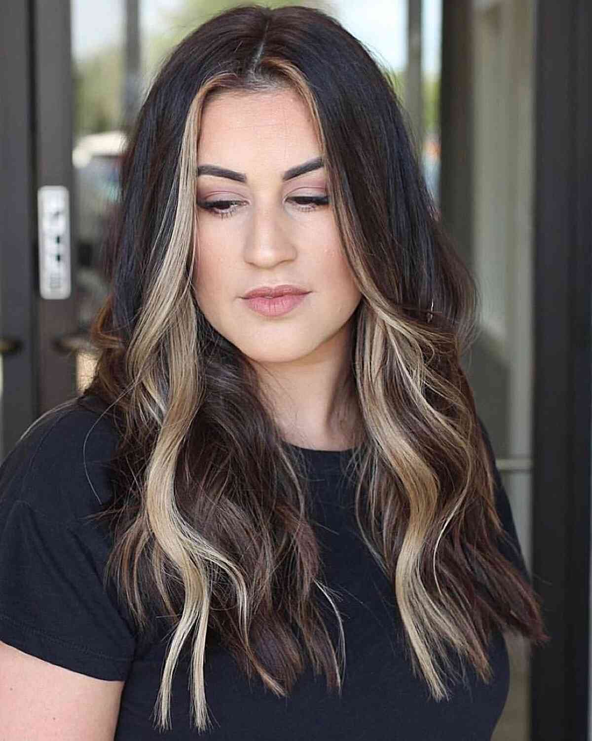Trending Hair Color Ideas for 2026: Silver Highlights & More
