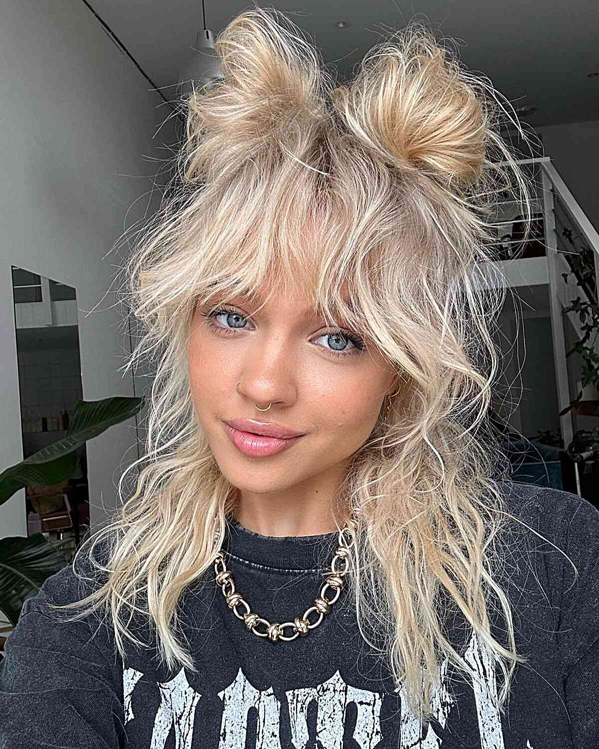 Trending Hair Color Ideas for 2026: Silver Highlights & More