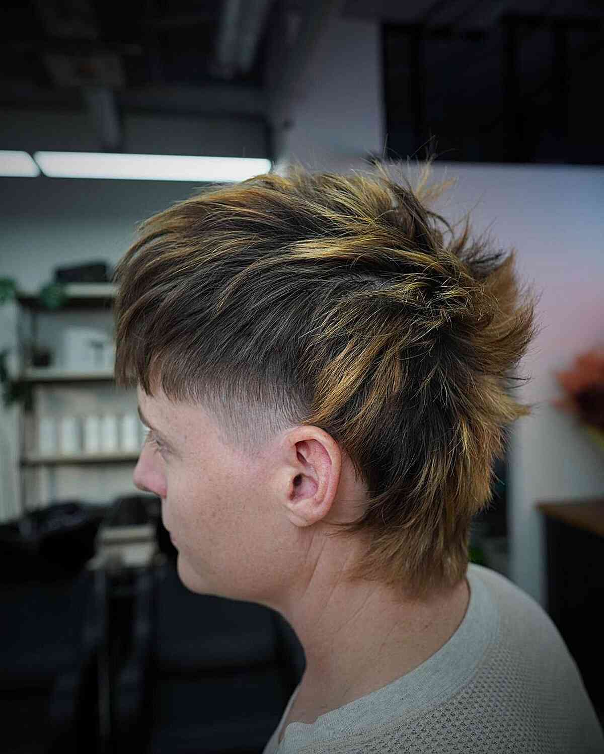 Modern Hair Trends for Men: 25 Ideas & Frosted Tips Inspiration