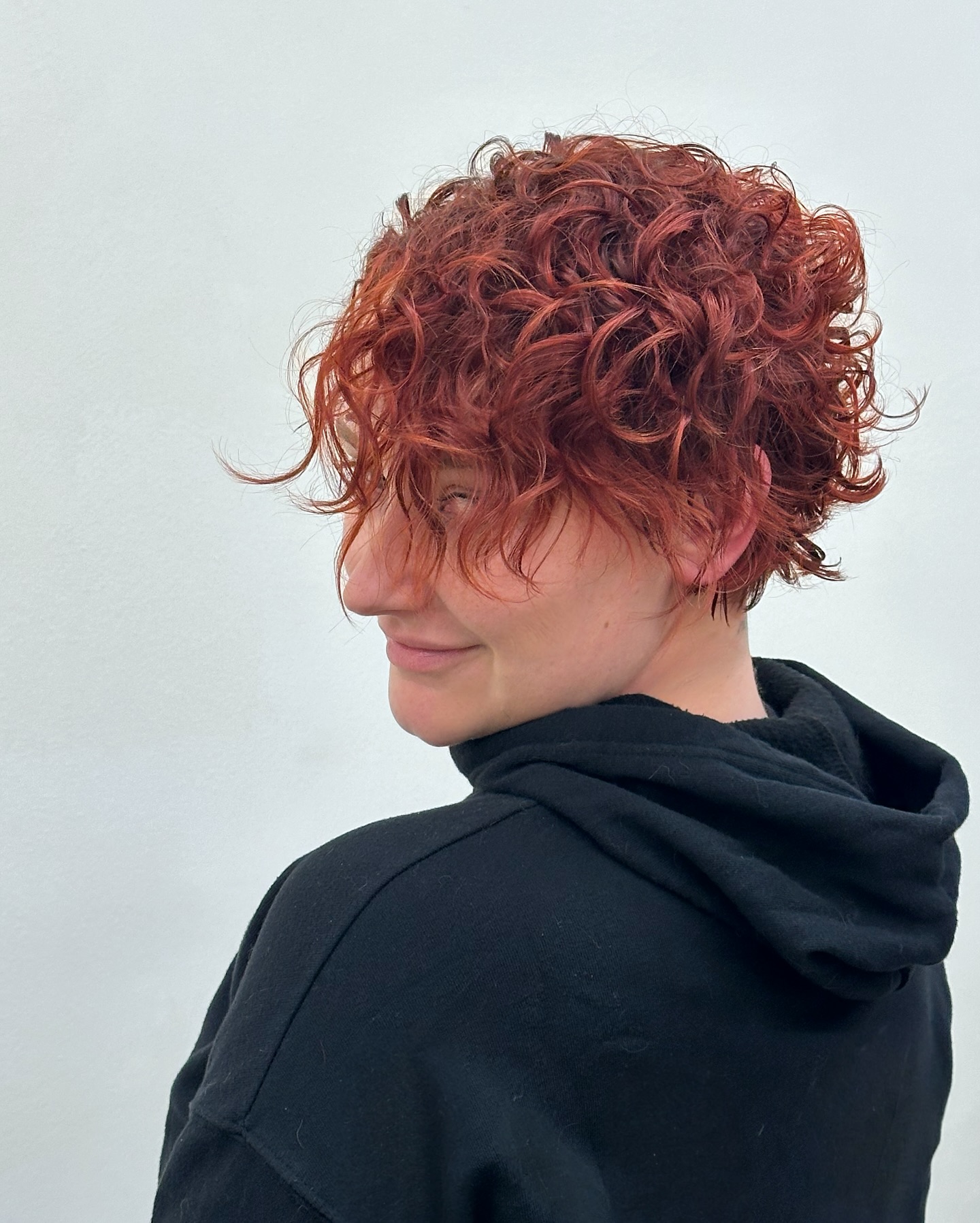Best Short Curly Hairstyles for Women Over 30 | Expert Advice