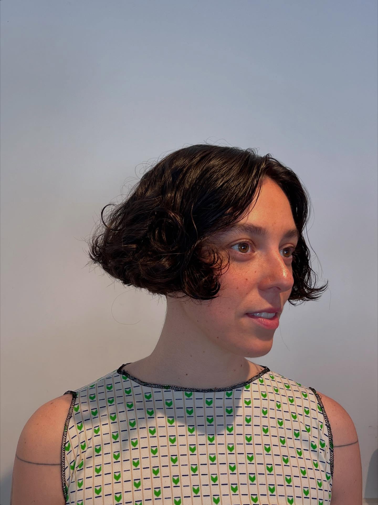 Jaw-Length Curly Bob: 50 Stunning Looks & Styling Tips