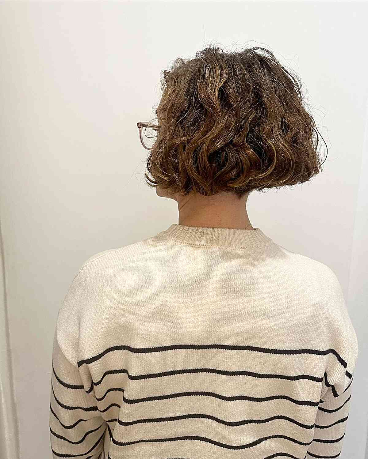 Jaw-Length Curly Bob: 50 Stunning Looks & Styling Tips