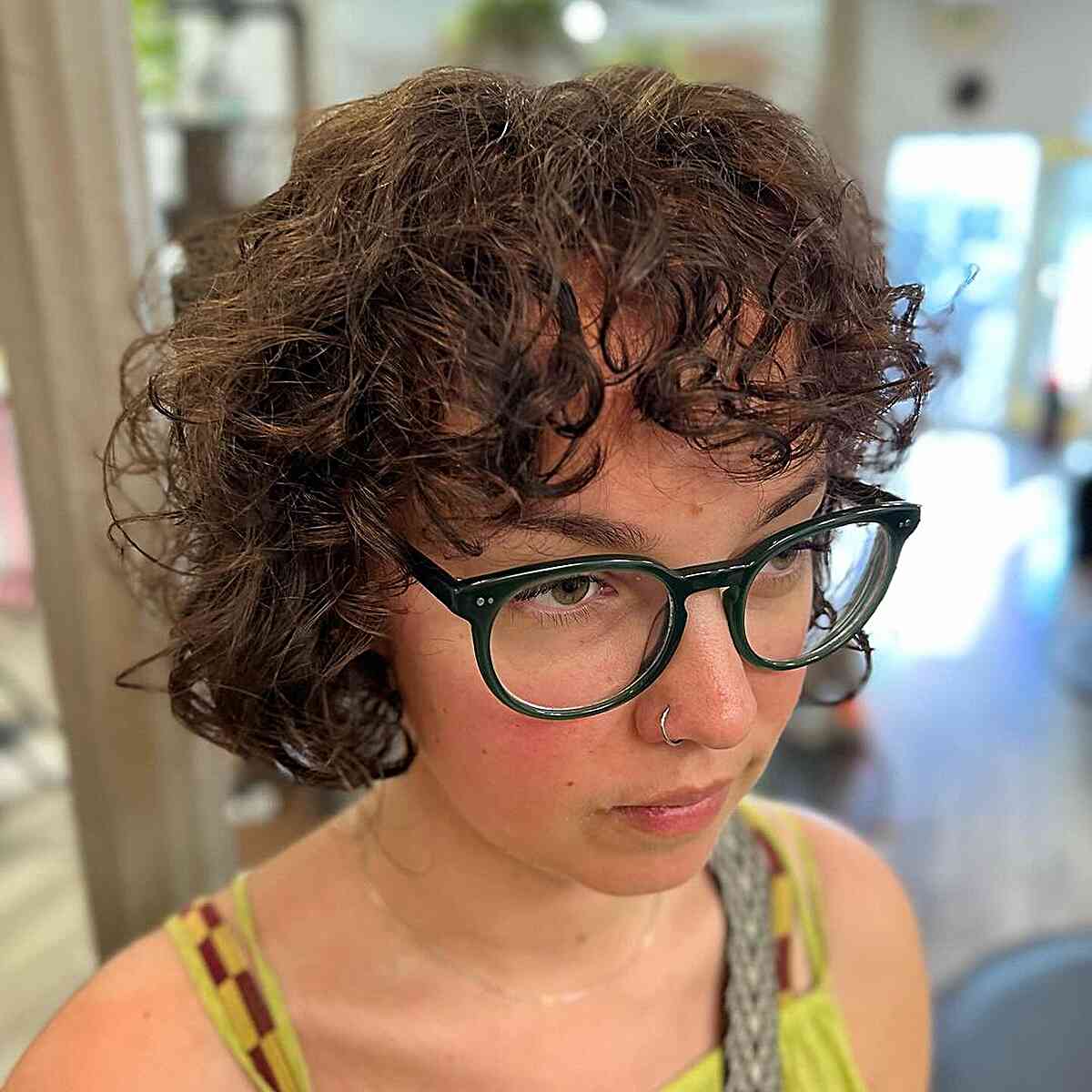 Jaw-Length Curly Bob: 50 Stunning Looks & Styling Tips