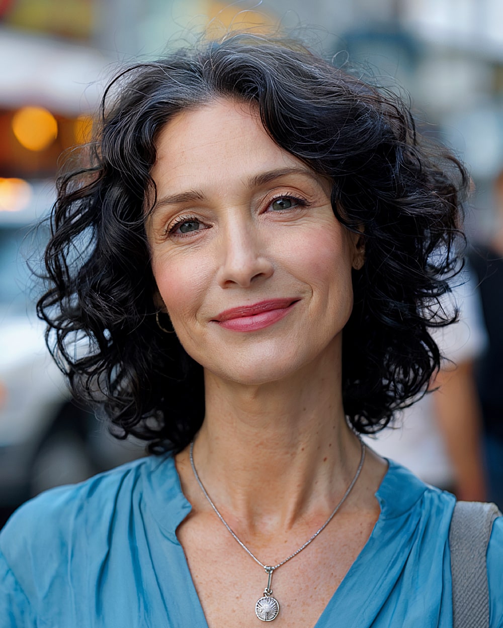 Best Curly Hairstyles for Women Over 50: Easy & Voluminous