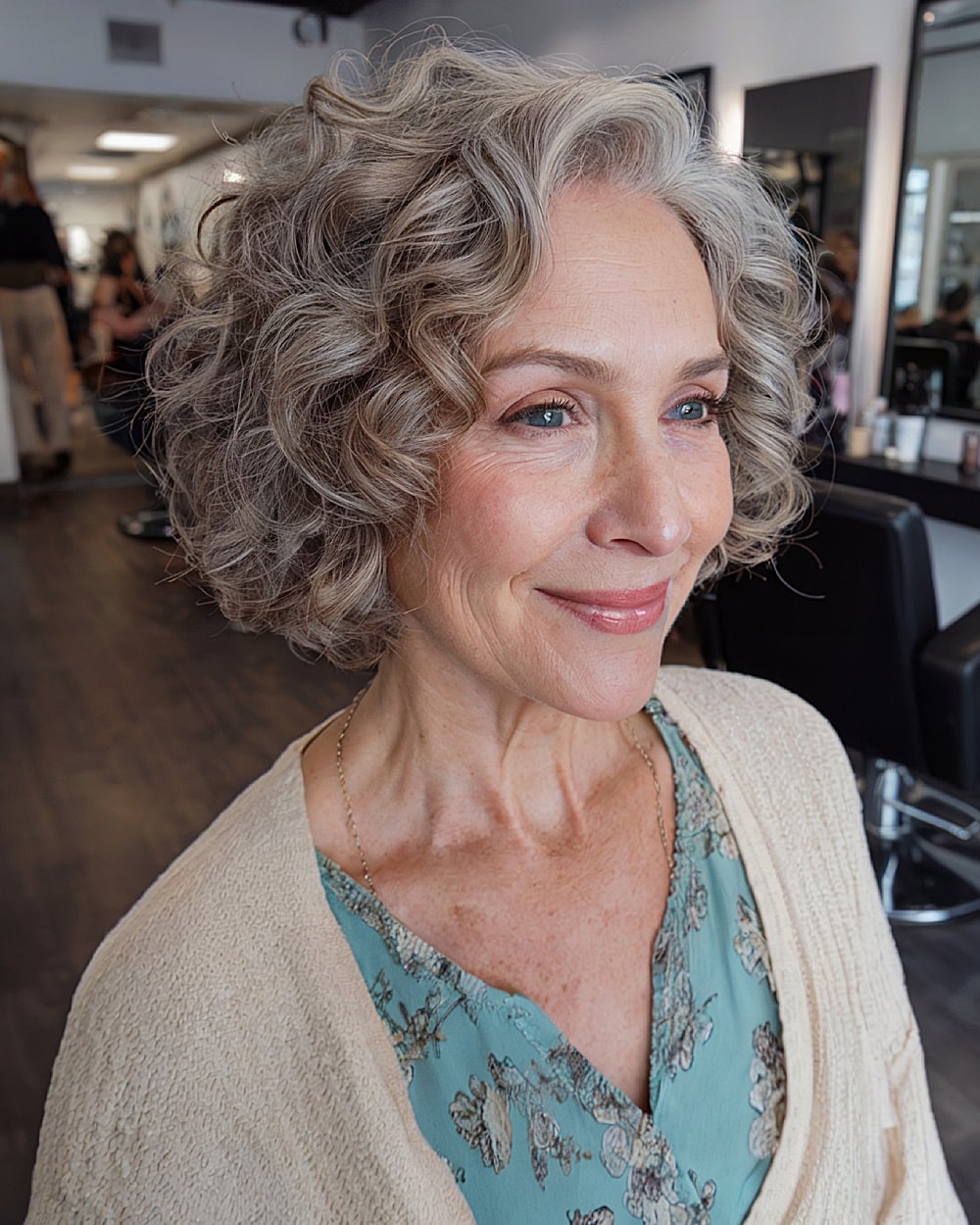 Best Curly Bob Styles for Women Over 50 in 2026
