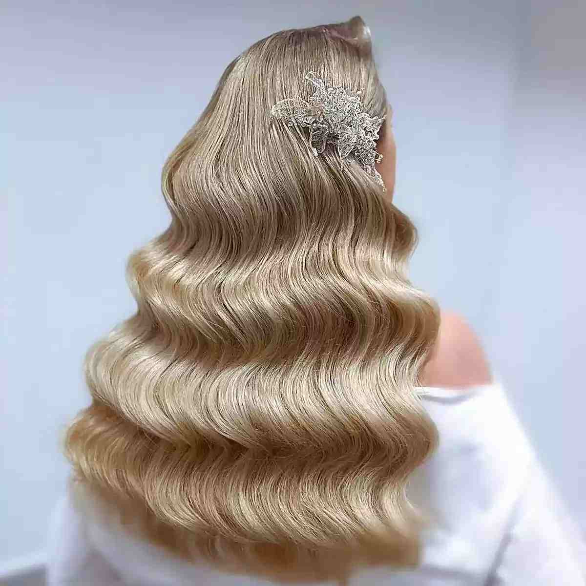 Hollywood Waves: 28 Stunning Styles for Special Occasions
