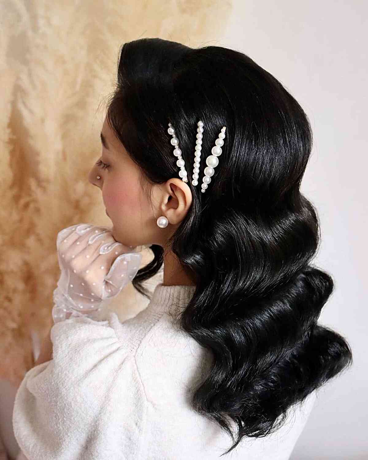 Hollywood Waves: 28 Stunning Styles for Special Occasions
