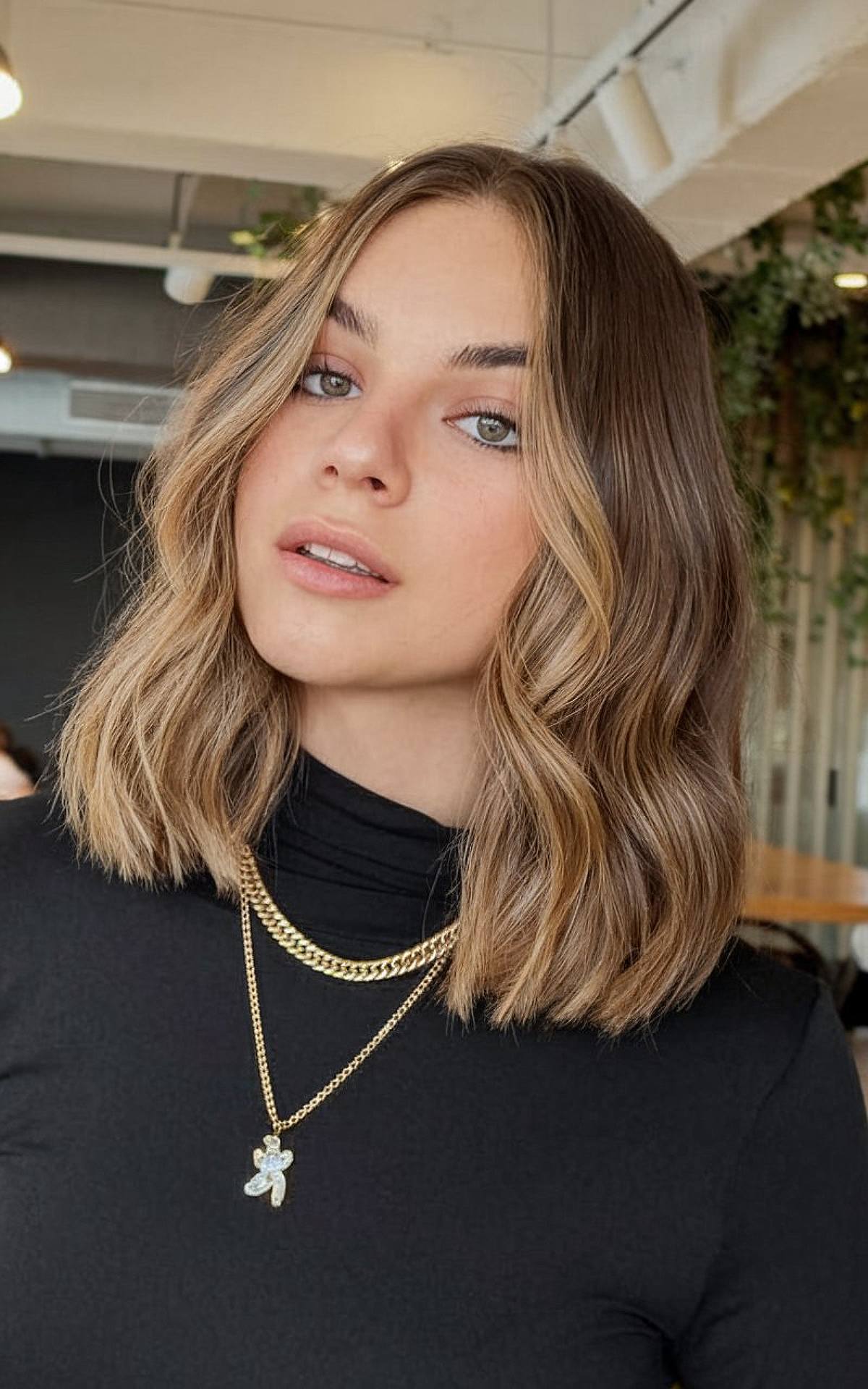 Top Hairstyles for Thick Wavy Hair in 2026 | Expert Guide