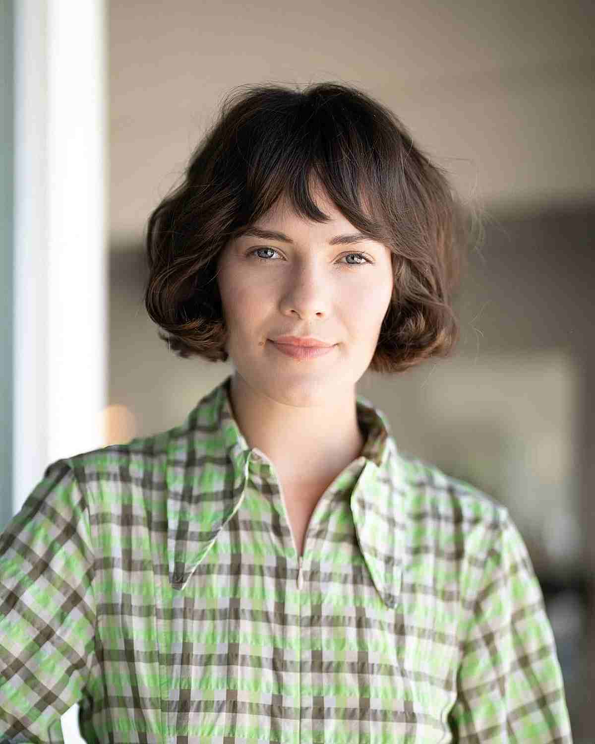 Wavy Bob with Bangs: The Ultimate Guide & Styling Tips