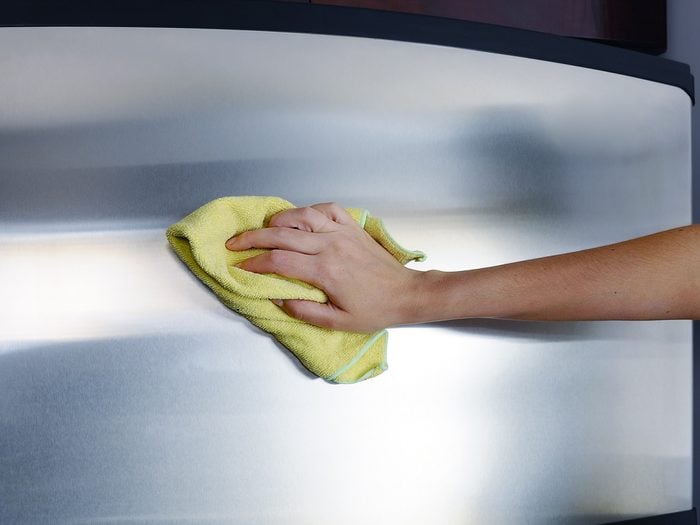 Effective Cleaning Hacks: Simple Solutions for a Spotless Home