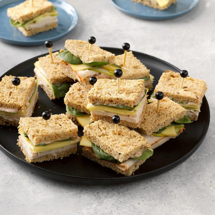 Delicious Summer Sandwich Recipes for Perfect Picnics