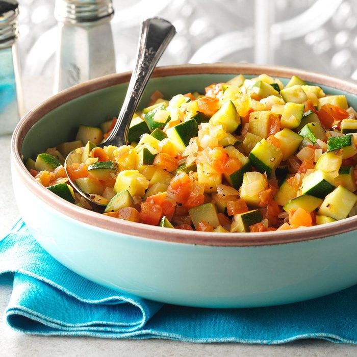 Delicious Summer Squash Recipes: Salads, Sides & Mains
