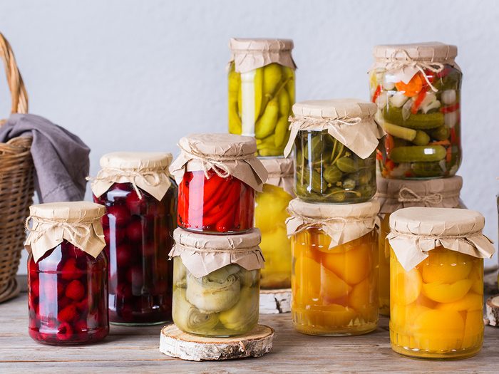 Vintage Cooking Strategies for Modern Budget Meals