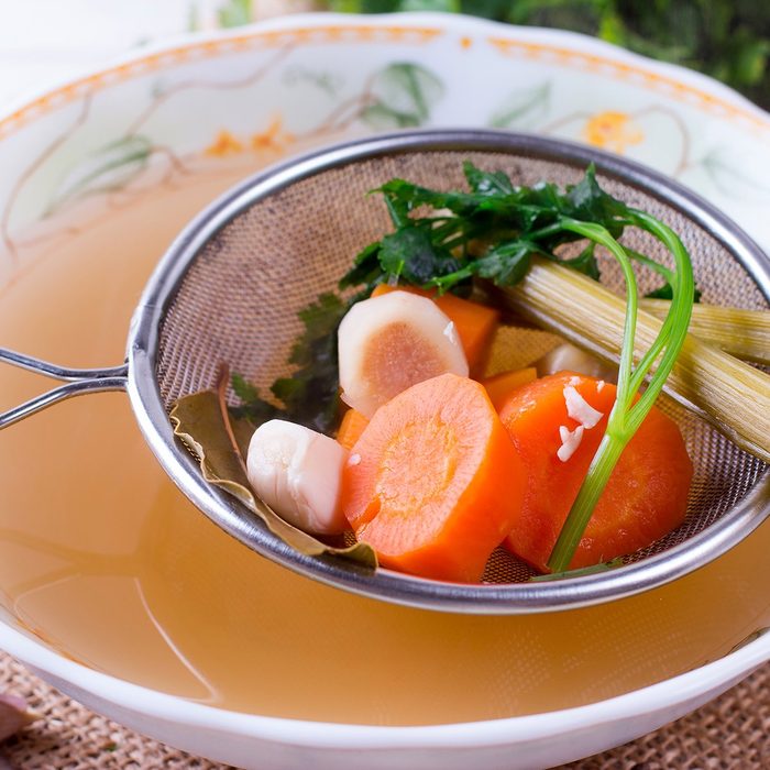 Vintage Cooking Strategies for Modern Budget Meals