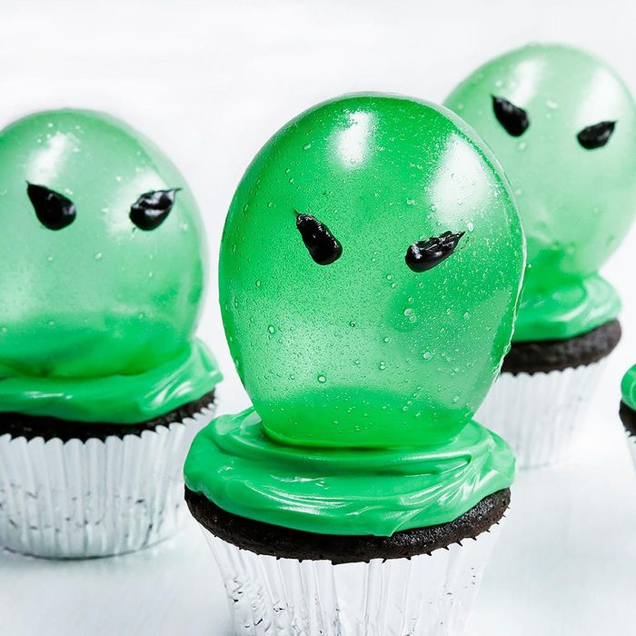 Spooky & Sweet Halloween Cupcake Recipes: Easy Treats for Every Trick-or-Treater