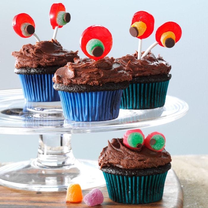 Spooky & Sweet Halloween Cupcake Recipes: Easy Treats for Every Trick-or-Treater