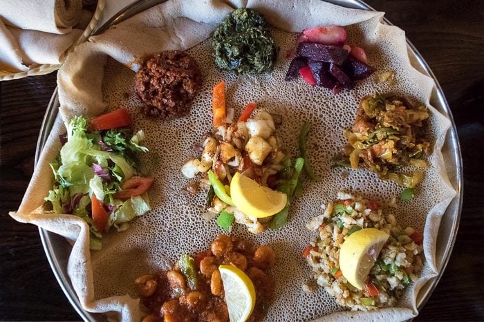 Dining Etiquette: Foods You Can (and Should!) Eat With Your Hands