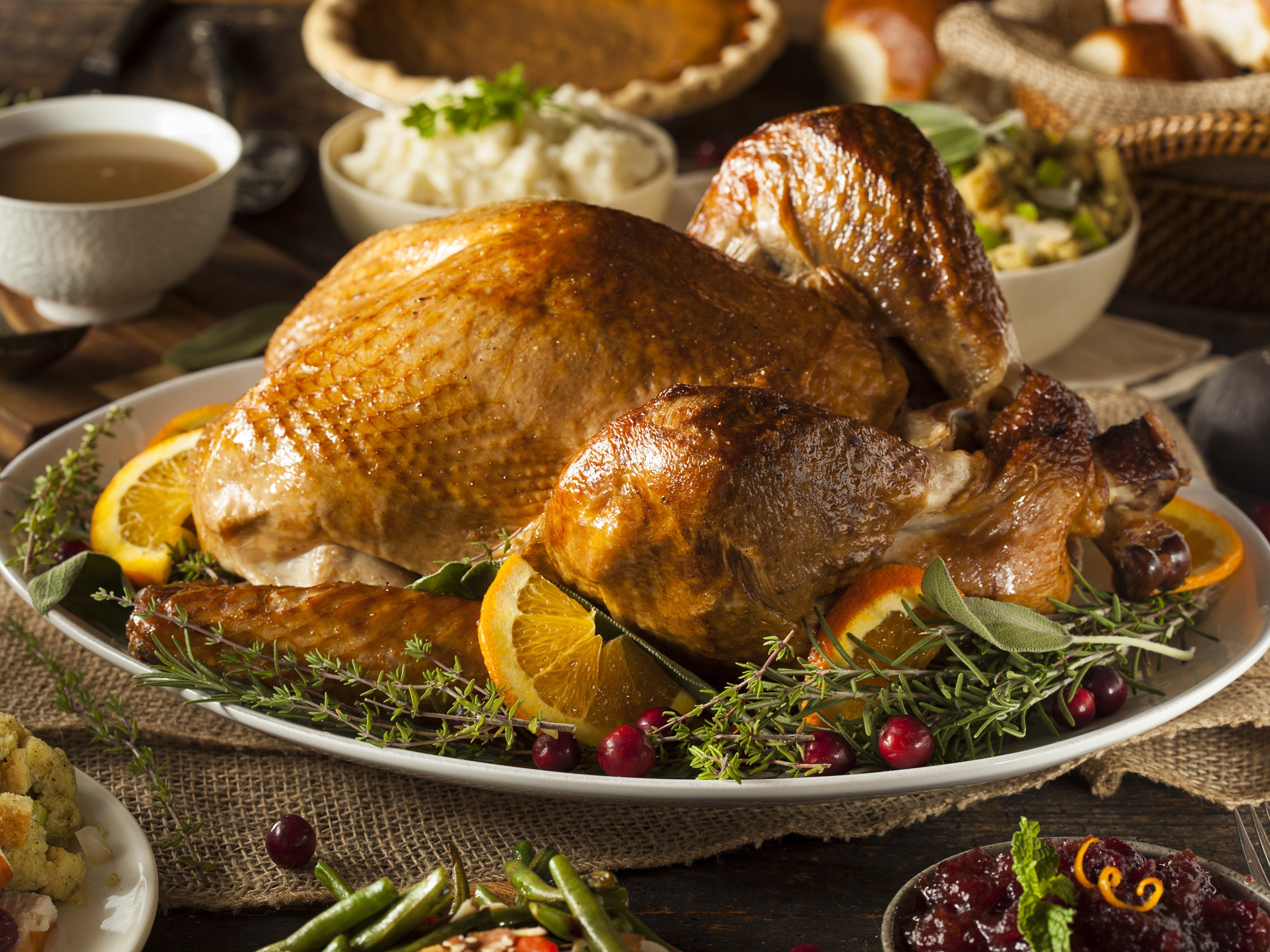 Stress-Free Thanksgiving: 7 Tips for an Easy Dinner