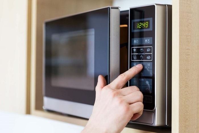 Stress-Free Thanksgiving: 7 Tips for an Easy Dinner