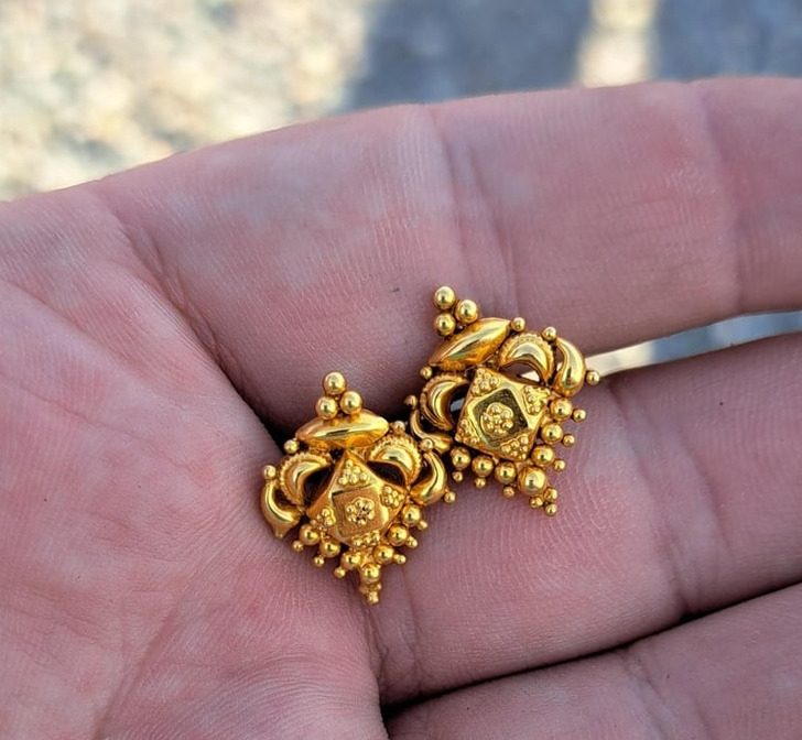 Flea Market Finds: 16 Incredible Vintage Treasures & Hidden Gems