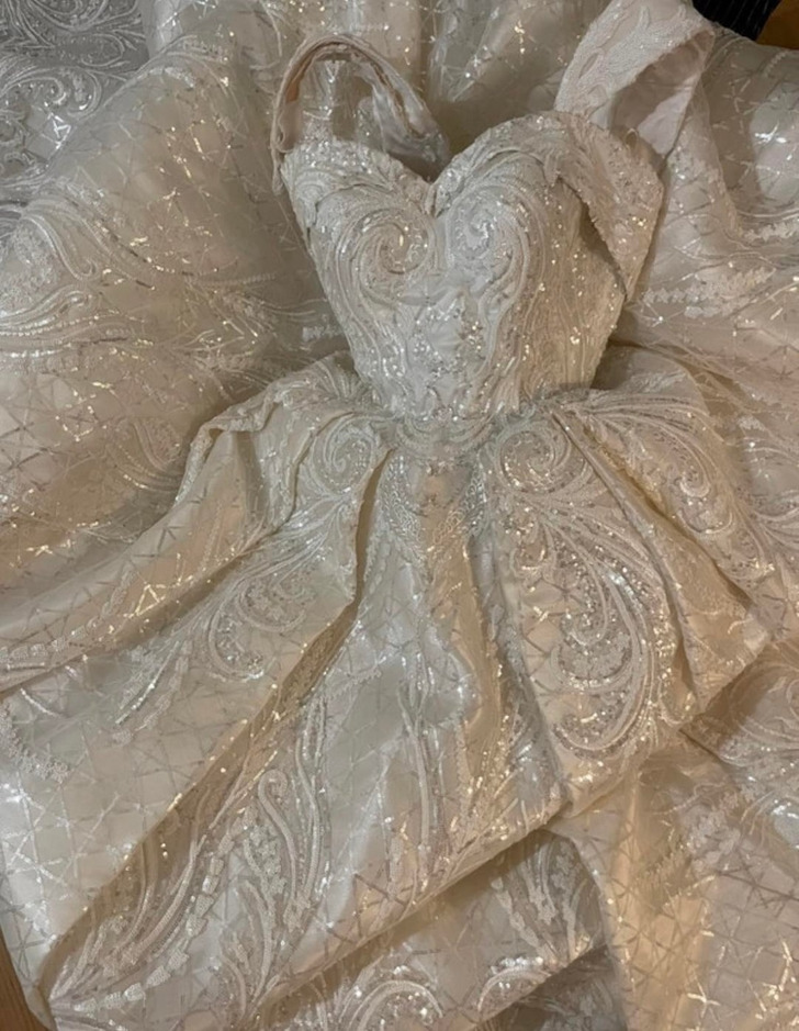 Flea Market Finds: 16 Incredible Vintage Treasures & Hidden Gems