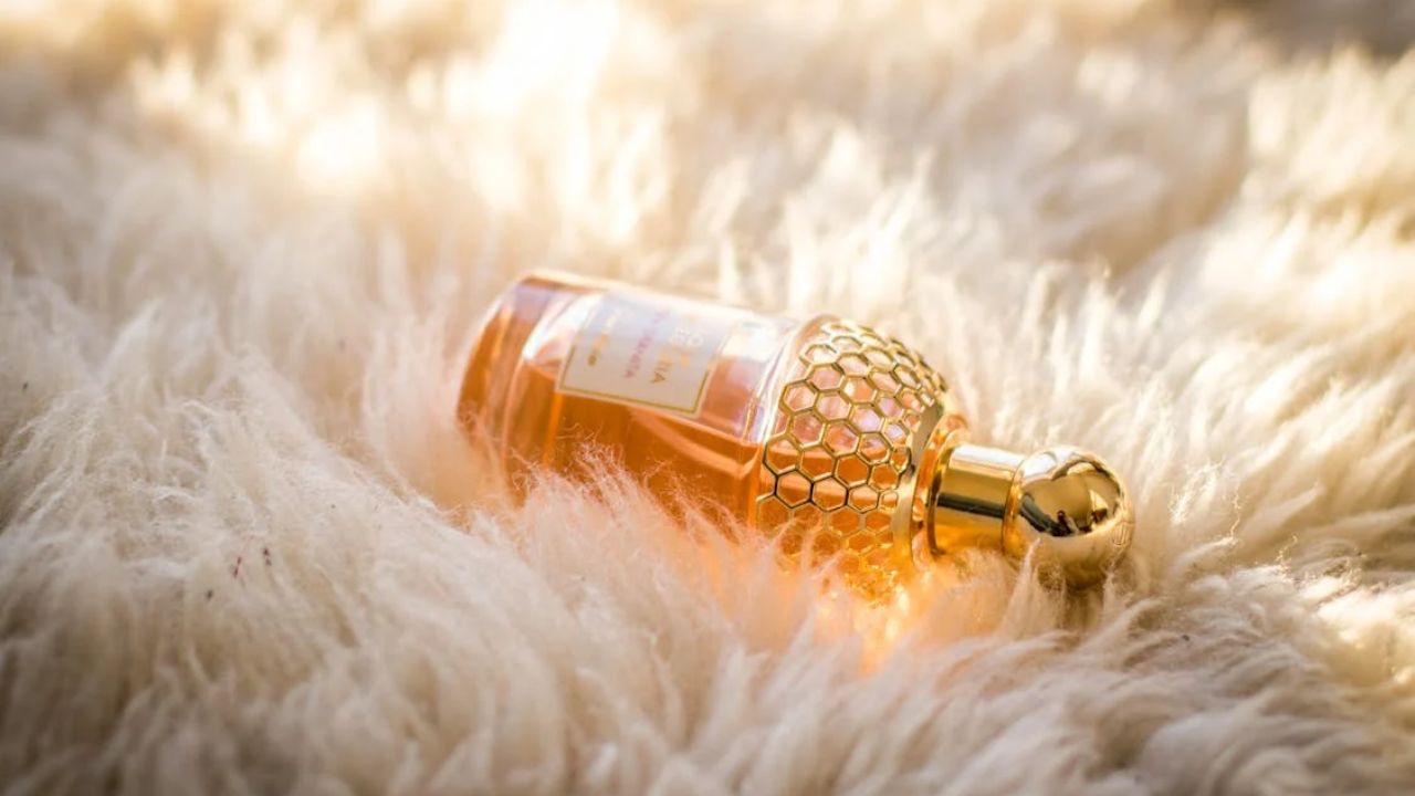 70th Anniversary Gifts for Parents: Meaningful & Unique Ideas