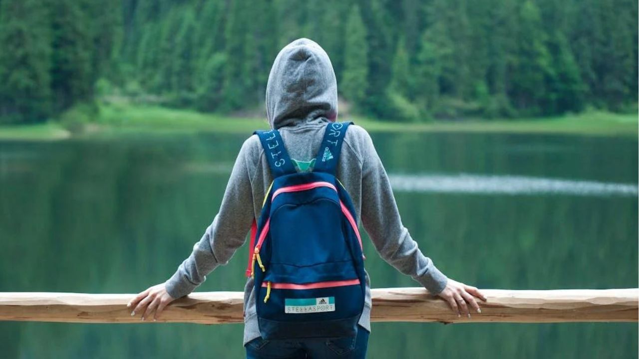 151 Inspiring Quotes About Feeling Alone & Finding Solace