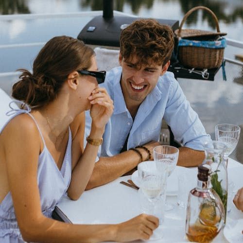 First Date Success: 30 Signs of Connection & Potential Romance