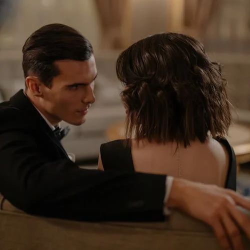 First Date Success: 30 Signs of Connection & Potential Romance