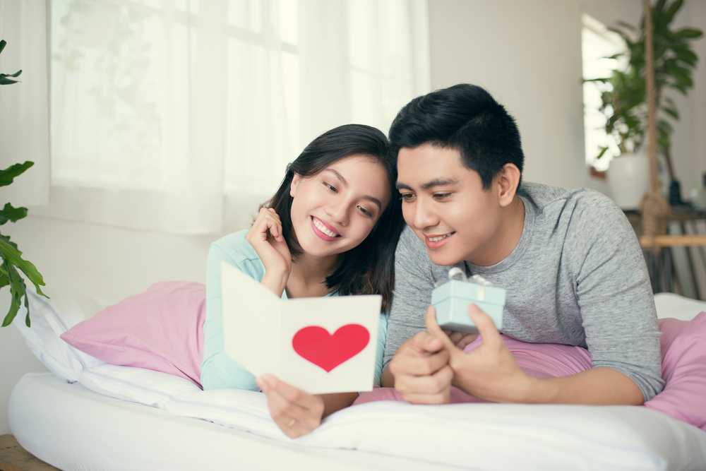 Anniversary Wishes: 100+ Heartfelt Messages for Every Couple