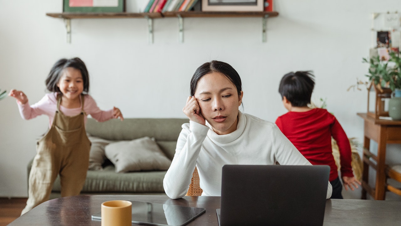 Empowering Quotes for Tired Moms: Strength & Resilience